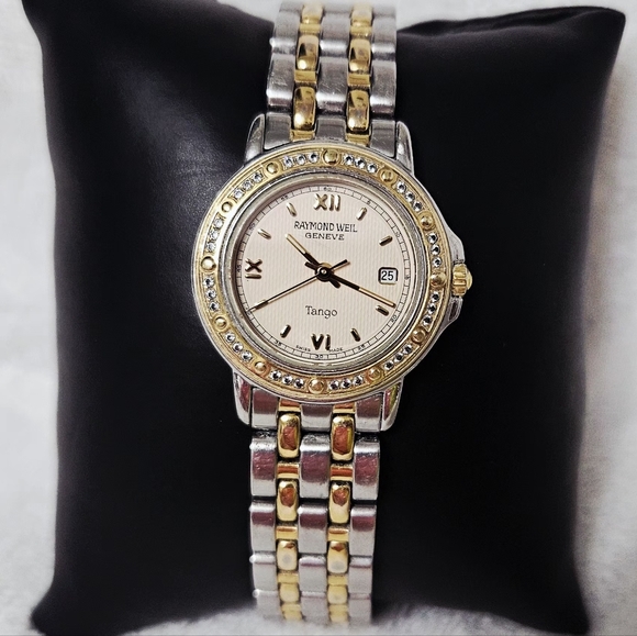 Raymond Weil Geneve Tango Gold Stainless Steel Diamond Bracelet Watch - Picture 3 of 10